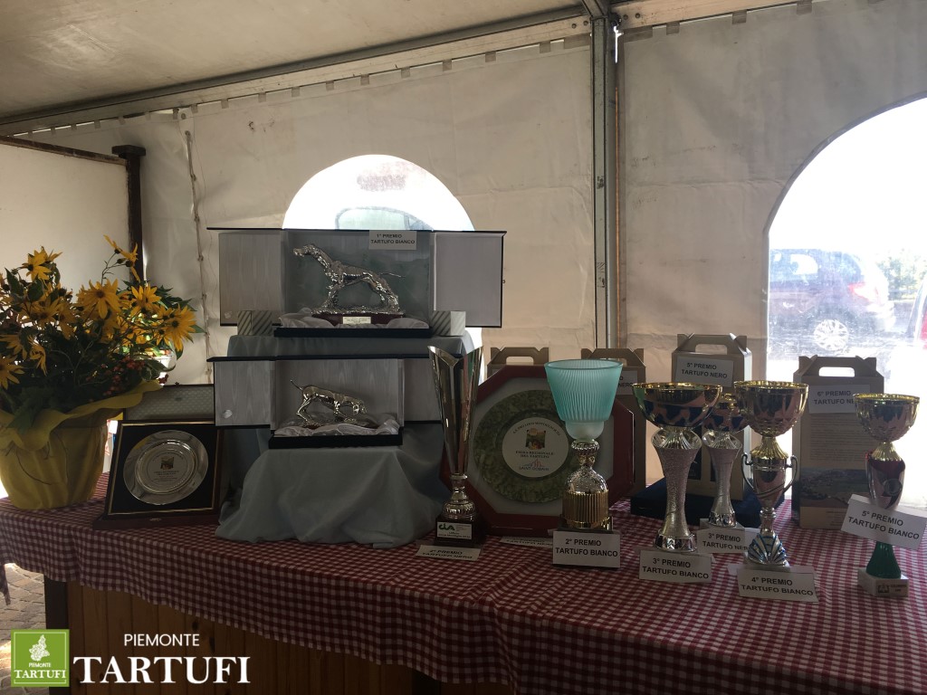 Premi alla fiera del tartufo